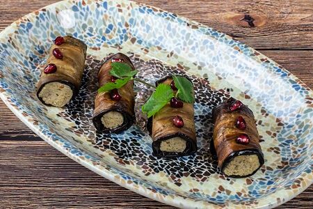 Баклажаны с орехами