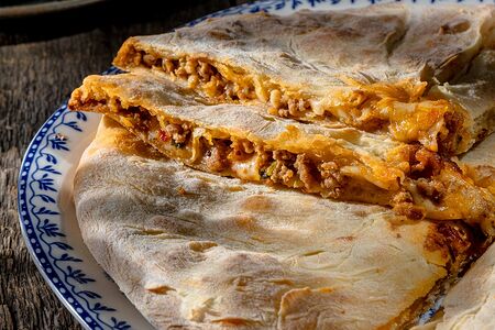 Кубдари с рубленым мясом