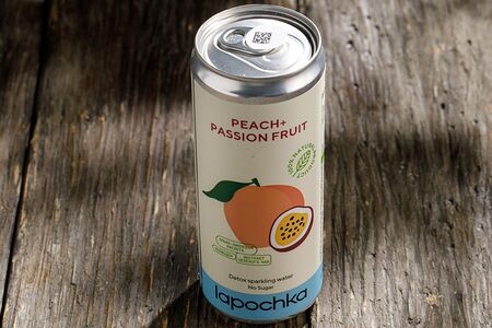 Лимонад Lapochka со вкусом персика и маракуйи
