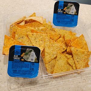 Double начос с соусом блю чиз