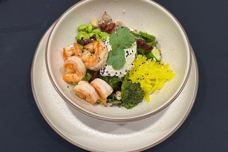 Боул с креветками 