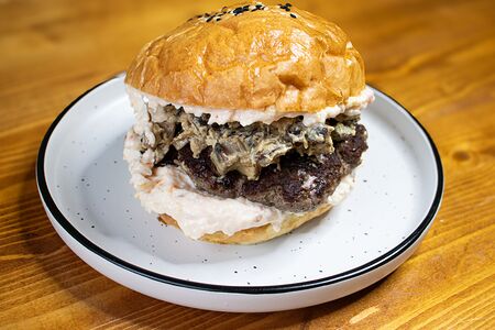 Бургер Грибной