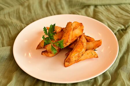 Картофельные дольки
