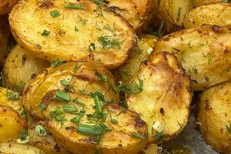 Картофель молодой, запеченый