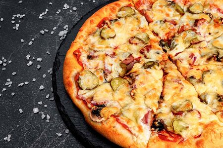 Пицца Баварская