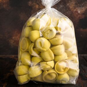 Пельмени Курица, базилик, пармезан замороженные