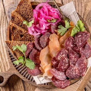 Тарелка мясная