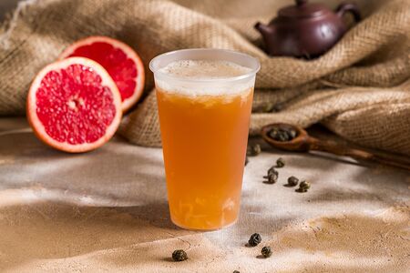 Жасминовый чай с грейпфрутом и конжаком