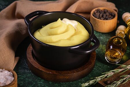 Картофельное пюре с трюфельным маслом