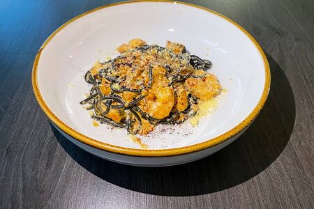 Паста Том ям