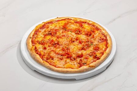 Пицца Маргарита с конкассе