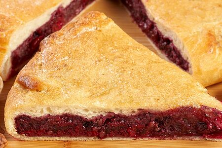 Пирог с брусникой