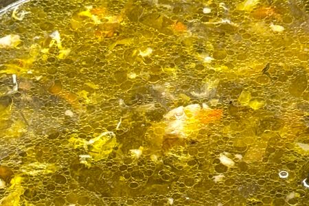 Щи со щавелем и яйцом