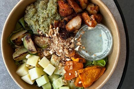 Боул с цыпленком