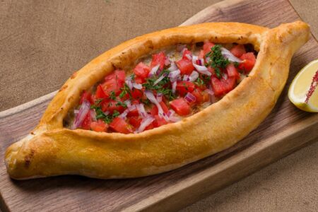 Пиде с говядиной