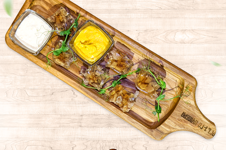 Студень старорусский из говядины с ядрёной горчицей