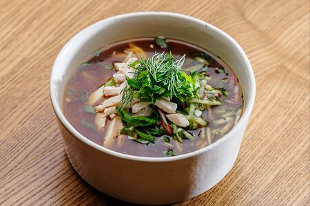 Окрошка с цыпленком на квасе