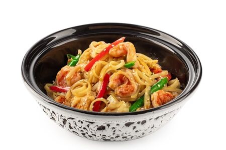 Тайская лапша с креветками в соусе Эби-Вок