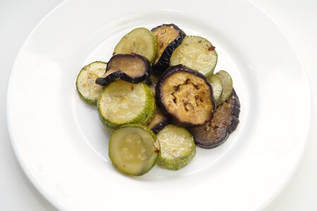 Баклажаны с кабачками запеченные