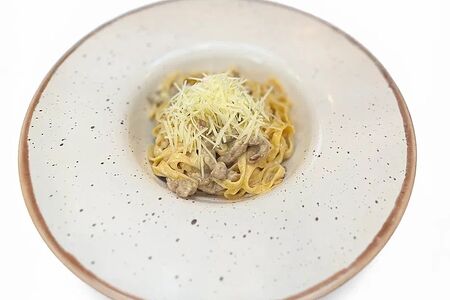 Тальятелле с говядиной и грибами