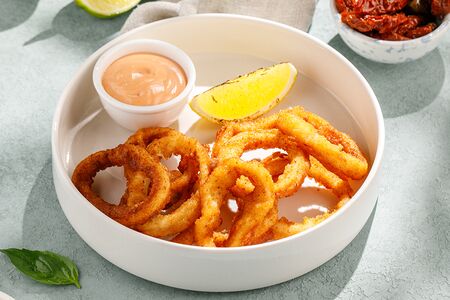 Хрустящие кольца кальмара