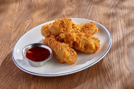 Куриные крылья в хрустящей панировке