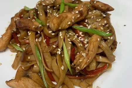 Удон с курицей