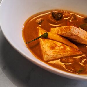 Желтый карри с овощами и тофу vegan