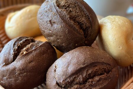 Булочка ржаная с кориандром