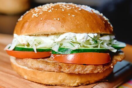 Гамбургер Гурман 2