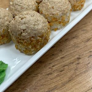 Ролл с курицей терияки