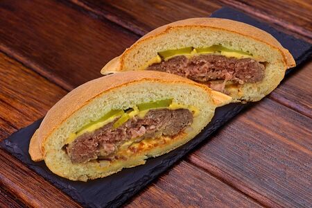 Уфо Чизбургер