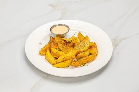 Картофель по-домашнему с кетчупом