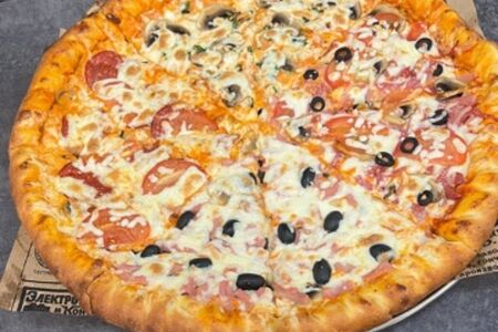 Аппетитный кусочек пиццы