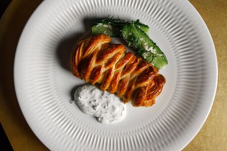 Кулебяка со скумбрией 