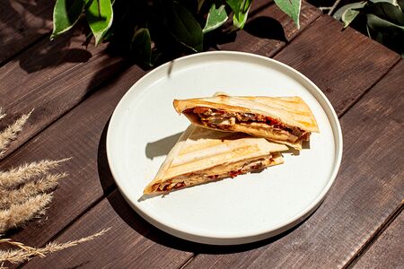 Кесадилья с курицей