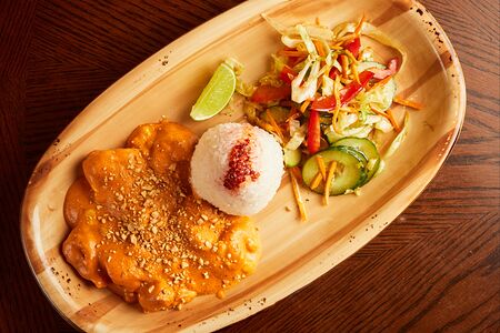 Курица в соусе карри