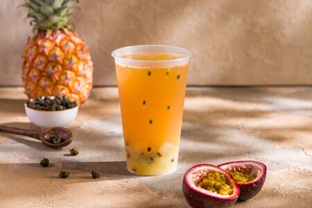 Жасминовый чай с маракуйей и ананасовым желе