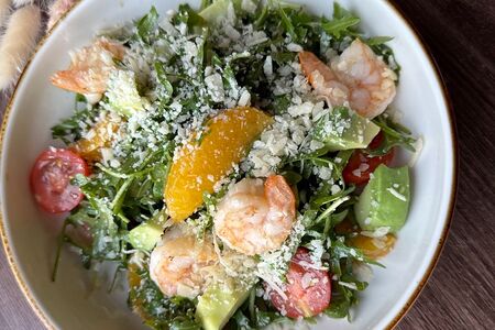 Руккола с креветками