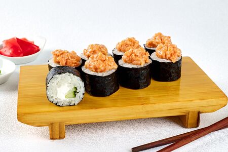 Ролл Филадельфия спайси