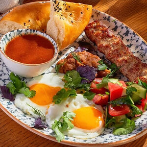 Большой грузинский завтрак