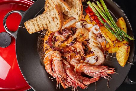 Панаше из морепродуктов в соусе на две персоны