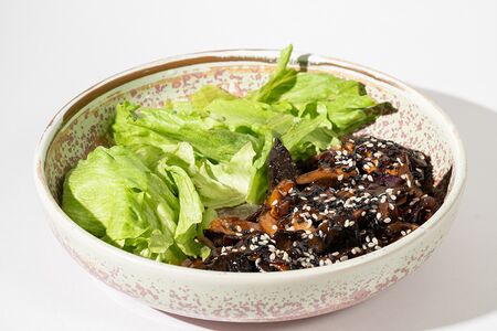 Теплый салат с грибами