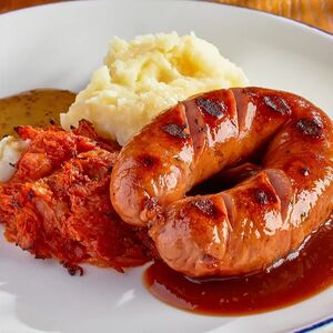 Подкопченная колбаска из говядины и свинины