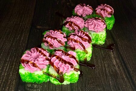 Мидии Роз Гриль