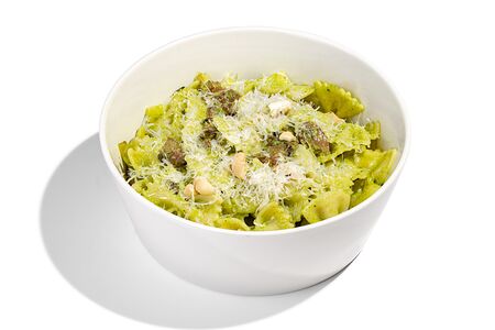 Фарфалле с курицей 