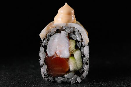 Ролл Блэк Токио