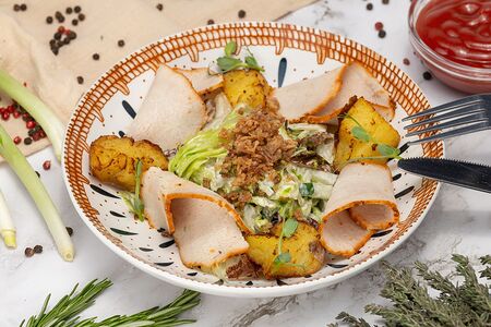 Салат с бужениной