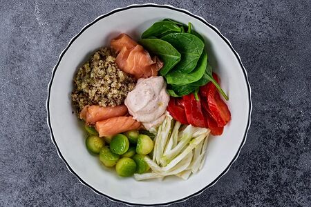 Боул с лососем 