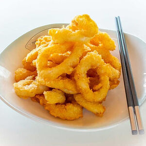 Кольца кальмара в панировочных сухарях
